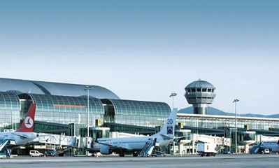 İzmir Adnan Menderes Flughafen International